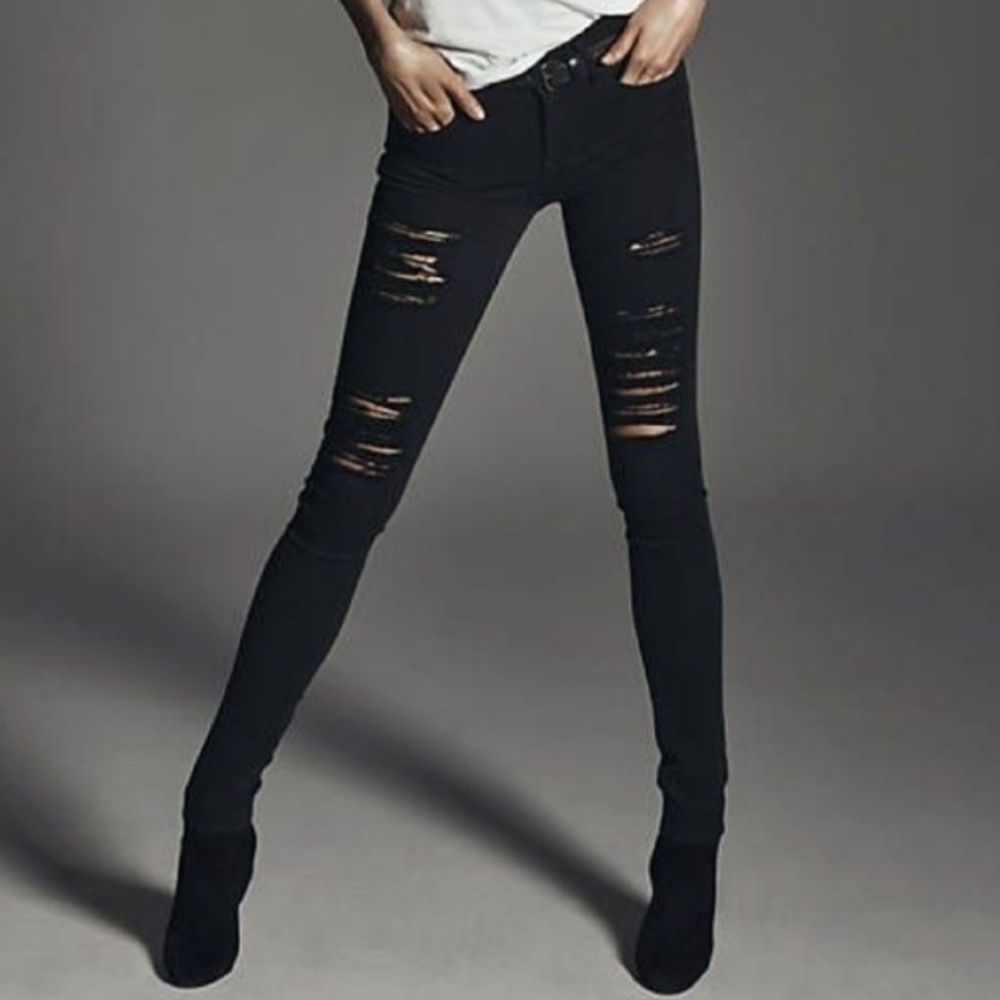 Express black legging jeans.